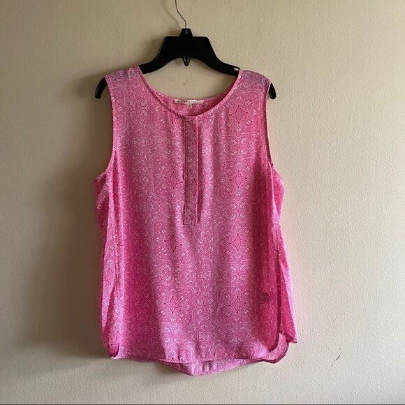 Violet + Claire Pink and White sleeveless Top - Picture 2 of 6